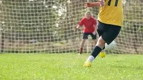 CBA巅峰对决：南京天蓝激情碰撞辽宁本钢，揭秘独到让分攻略！